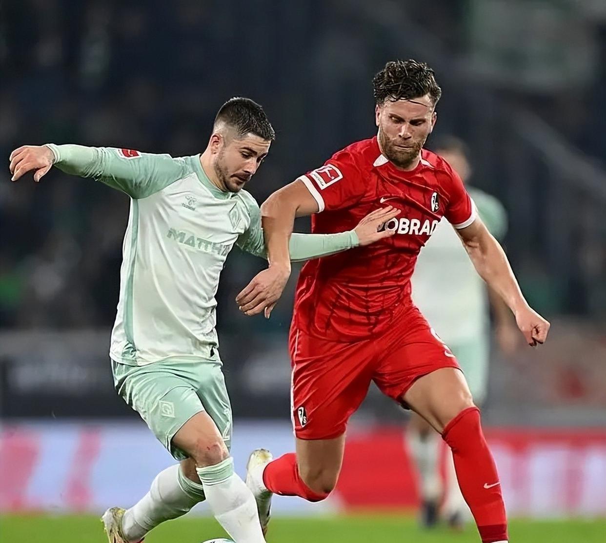 弗赖堡主场取胜，积分追赶对手的简单介绍