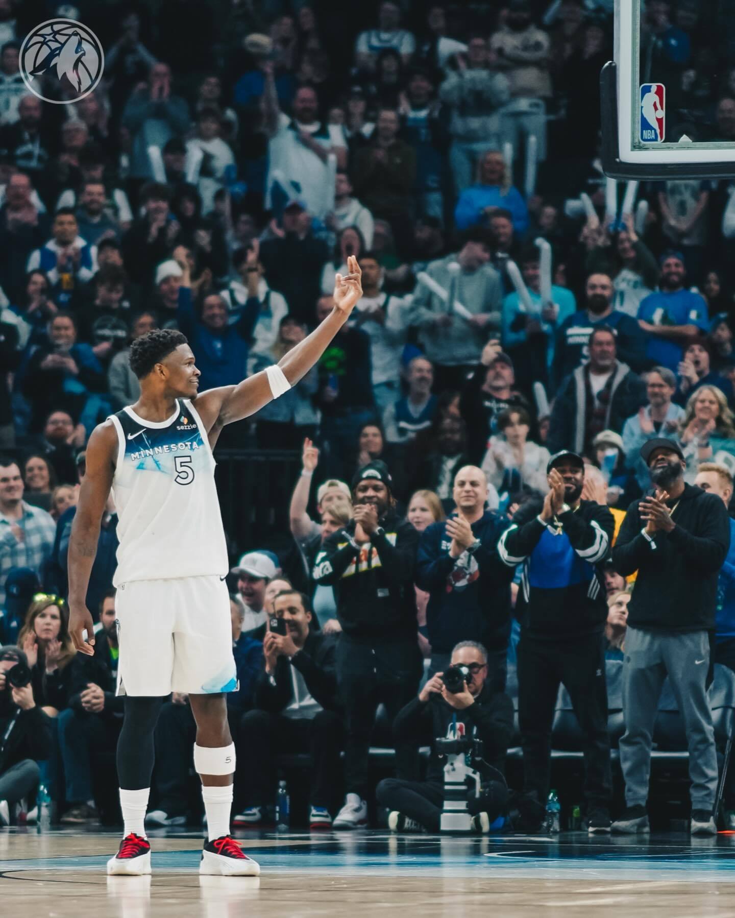 DB彩票-华特福德主场胜狼队，取得重要三分