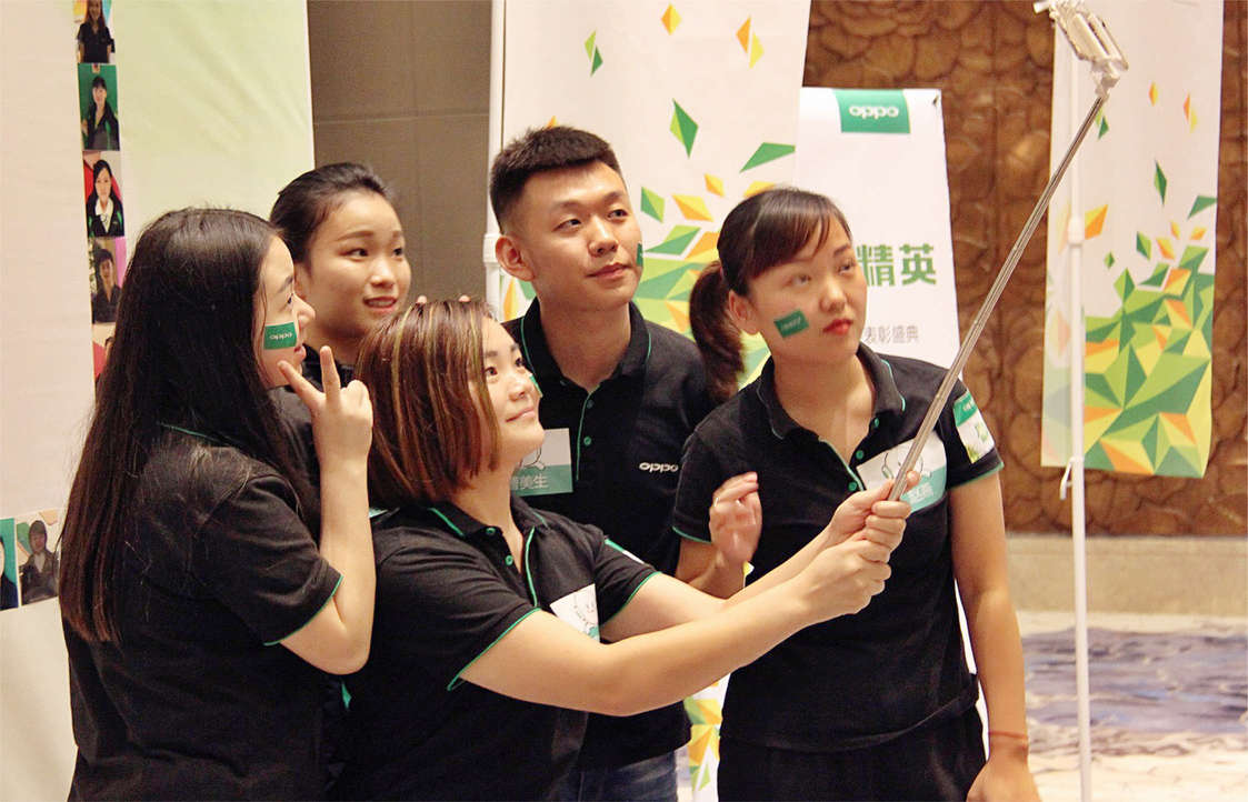 秘鲁队卓越表现不負众望打进淘汰赛 秘鲁队卓越表现不負众望打进淘汰赛