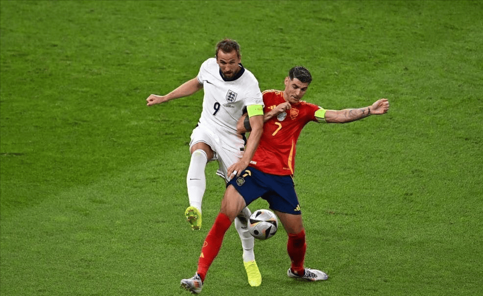 欧洲杯:英格兰队击败西班牙队进入决赛 欧洲杯:英格兰队击败西班牙队进入决赛