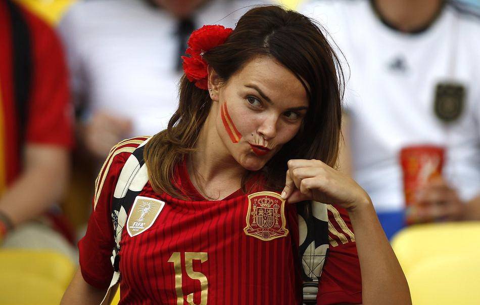 DB彩票官网-关于热血挑战：女足球员斗志昂扬的信息