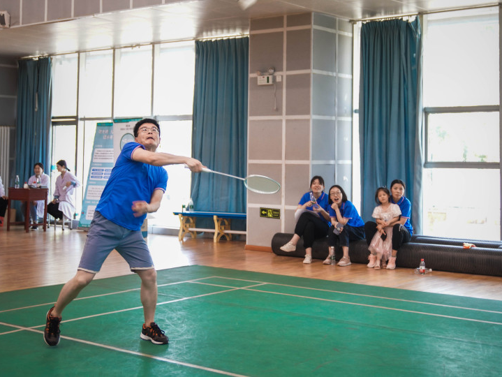 拔得头筹！运动员精准发挥获得胜利