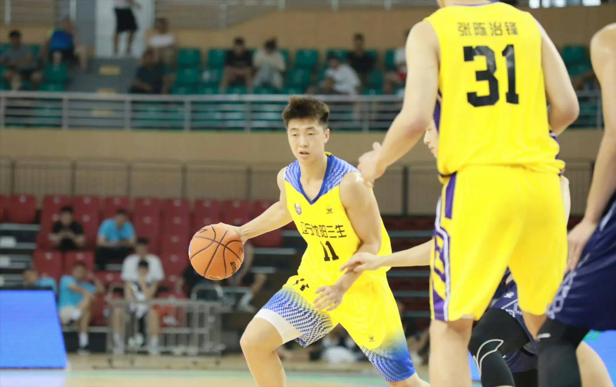 新疆队士气高涨,豪取五连胜成焦点 新疆队士气高涨,豪取五连胜成焦点