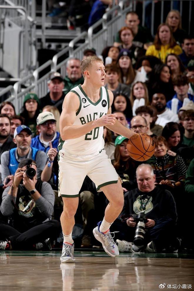 雄鹿队本赛季状态不稳,主帅或将下课 雄鹿队本赛季状态不稳,主帅或将下课