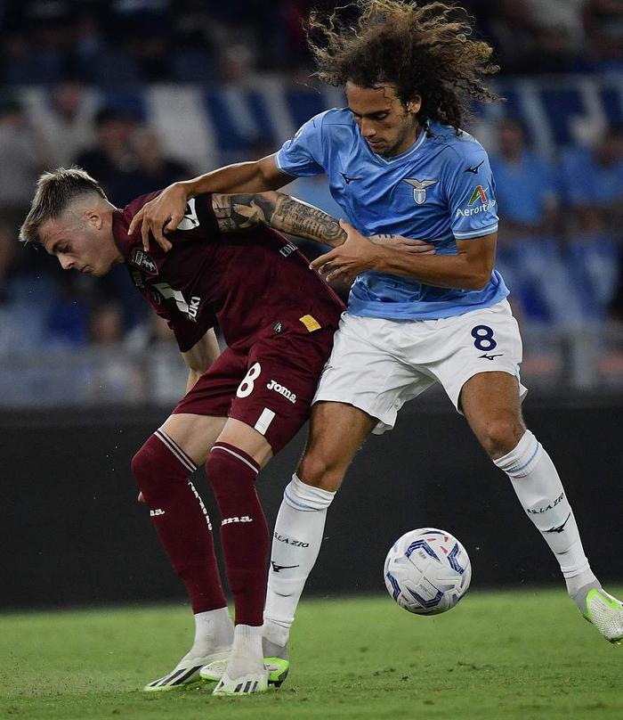 -弗莱堡击败敌手，登上积分榜前列