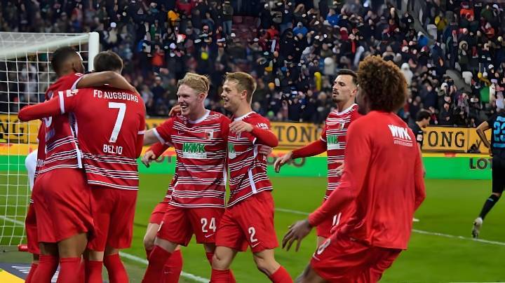 DB游戏-拜仁慕尼黑队主场轻松取胜，坐拥德甲积分榜首