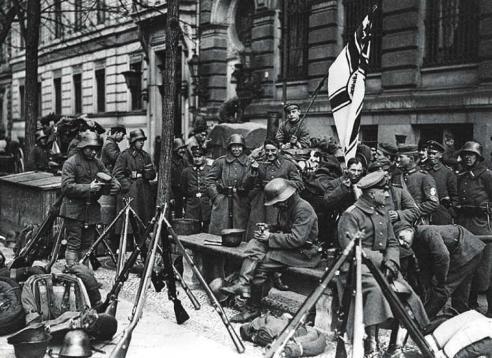 猛龙也浴火重生再接狂暴攻势夺胜