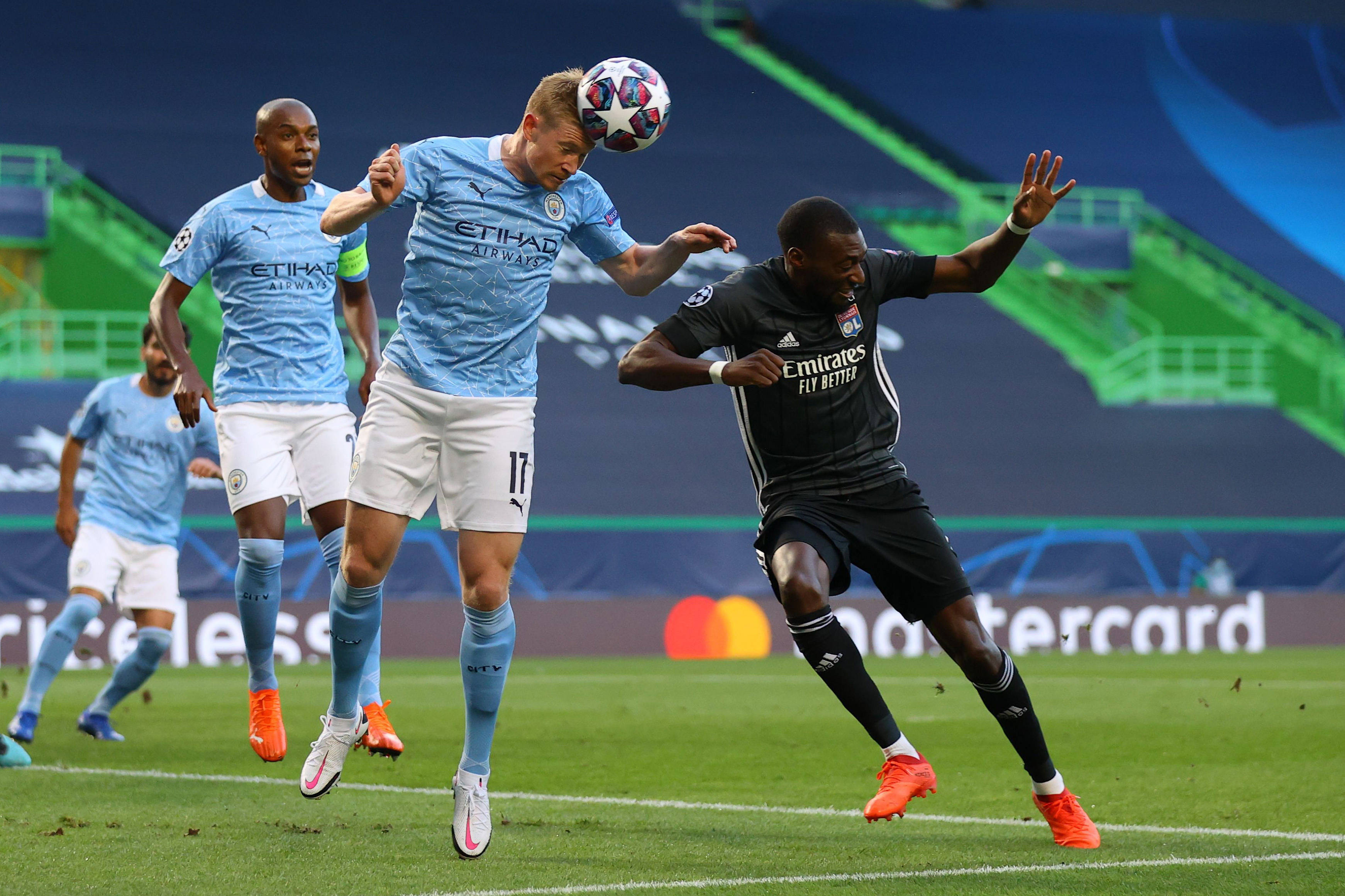 DB彩票官方网站-纠缠不清的足球比赛，胜负难料