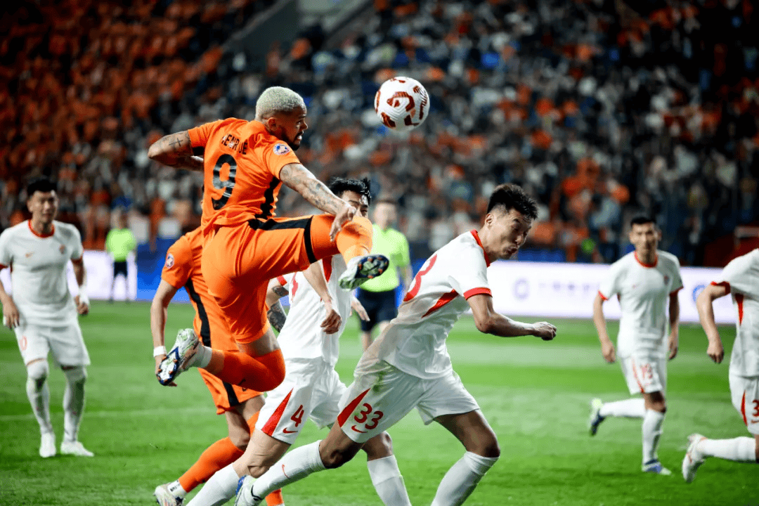 青岛主场失利,全队备战晋级 青岛主场失利,全队备战晋级