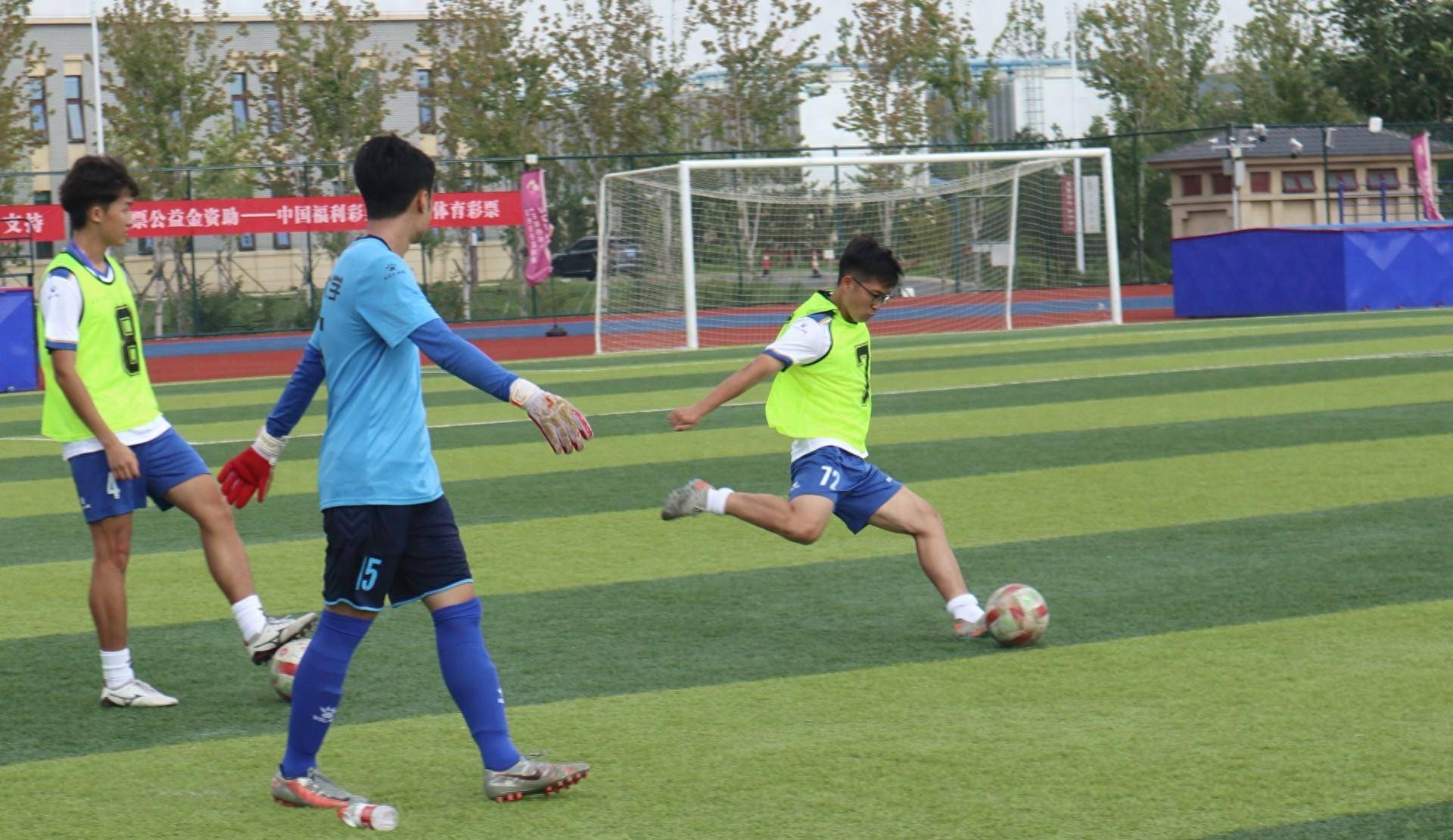 DB彩票入口-选手们在足球比赛中展现实力