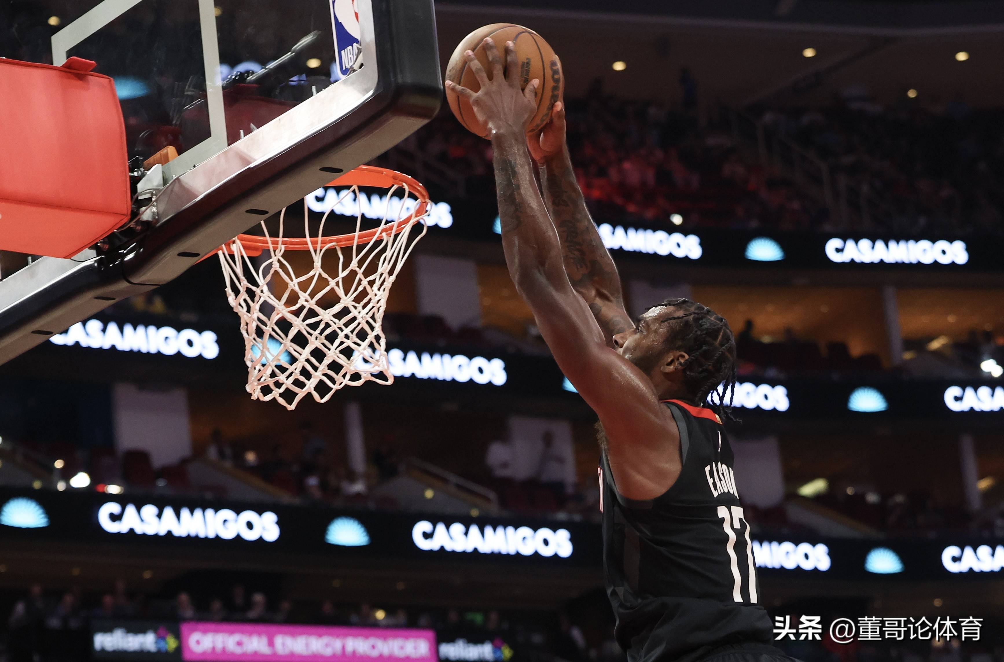 火箭惊险击败76人，取得六连胜