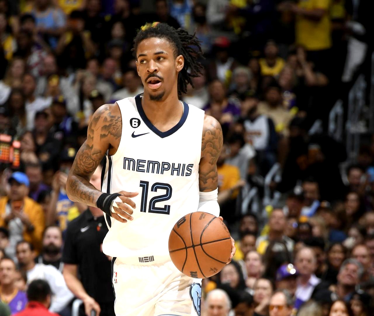 火箭横扫灰熊,贝弗利绝境逆转 火箭横扫灰熊,贝弗利绝境逆转