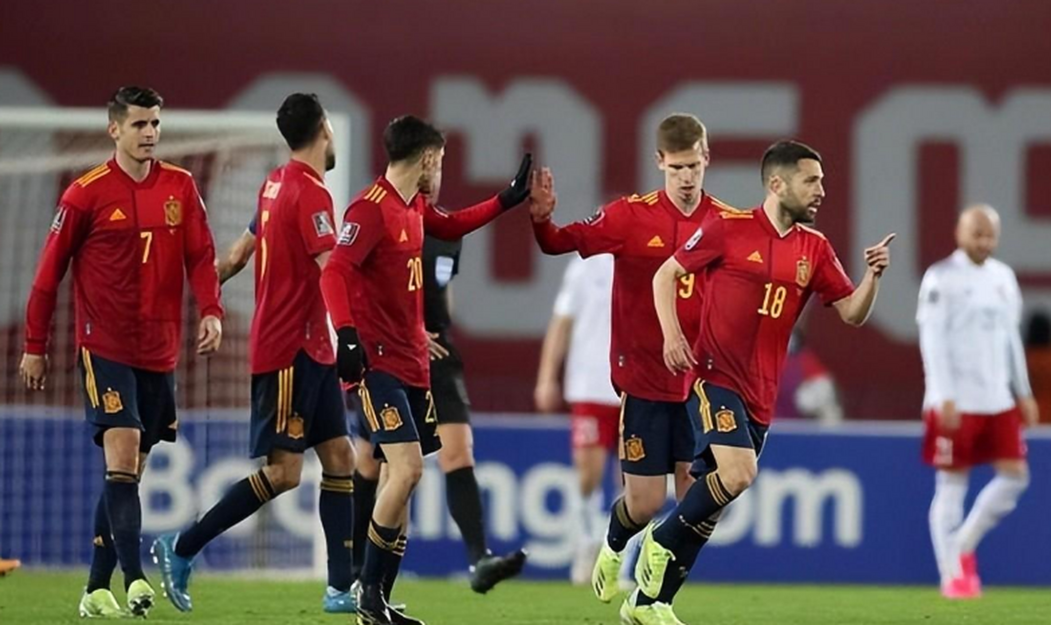 国际篮球联赛中球队实力悬殊